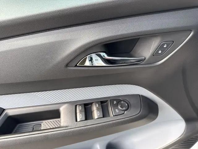 2027 Chevrolet Bolt LT FWD