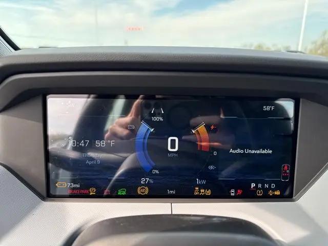 2027 Chevrolet Bolt LT FWD