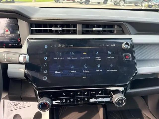 2027 Chevrolet Bolt LT FWD