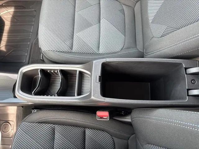 2027 Chevrolet Bolt LT FWD
