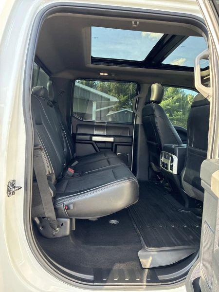 2020 Ford F-350 LARIAT