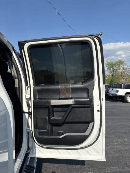 2020 Ford F-350 LARIAT