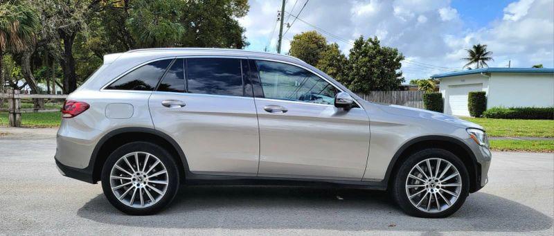 2022 Mercedes-Benz GLC 4MATIC SUV