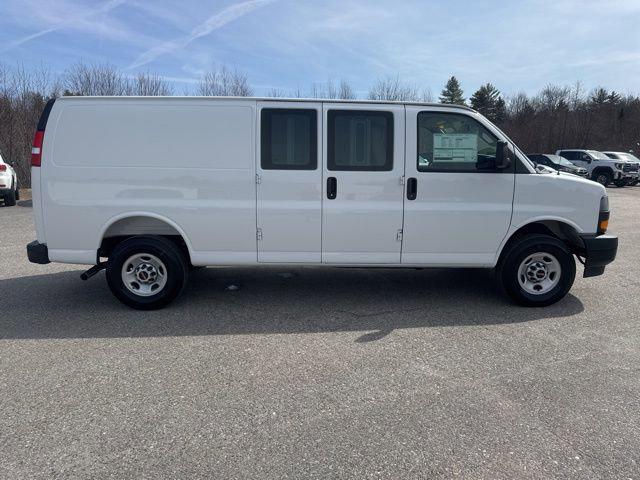 2026 GMC Savana Cargo 2500 Extended Wheelbase, Work Van, RWD