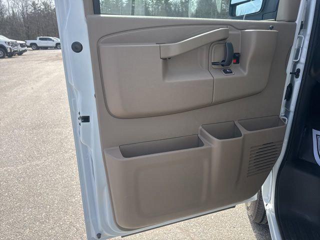 2026 GMC Savana Cargo 2500 Extended Wheelbase, Work Van, RWD