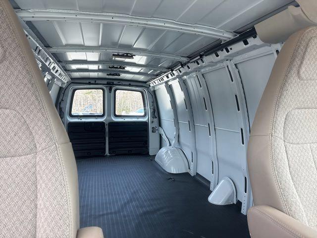 2026 GMC Savana Cargo 2500 Extended Wheelbase, Work Van, RWD