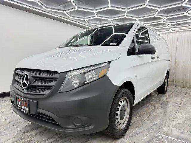 2022 Mercedes-Benz Metris Base