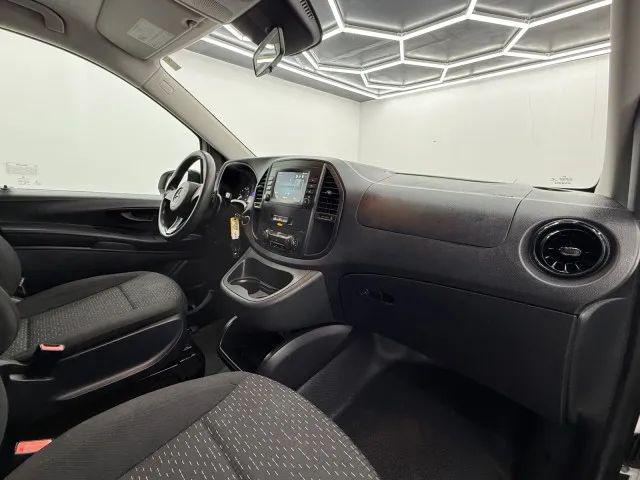 2022 Mercedes-Benz Metris Base