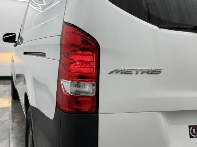 2022 Mercedes-Benz Metris Base
