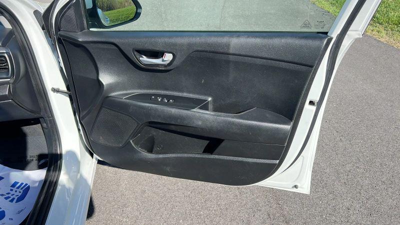 2023 Kia Rio 5 Door S