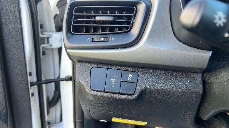 2023 Kia Rio 5 Door S