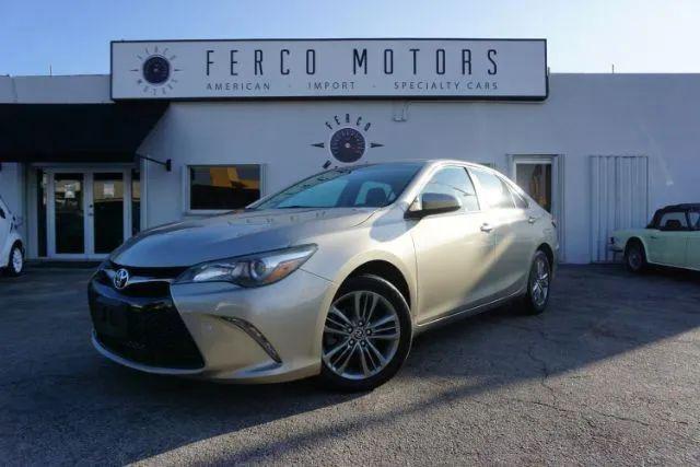 2015 Toyota Camry SE