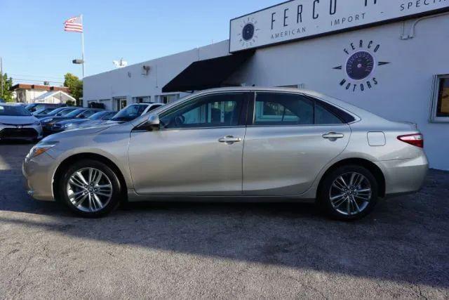 2015 Toyota Camry SE