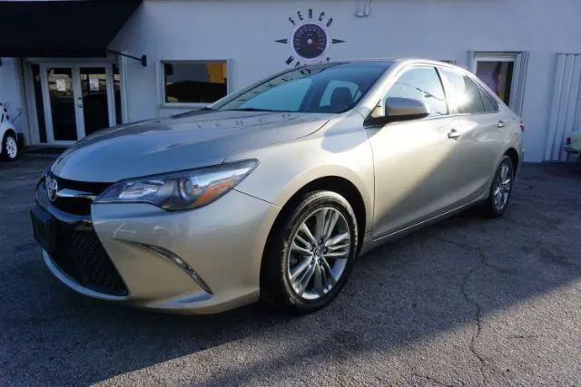 2015 Toyota Camry SE