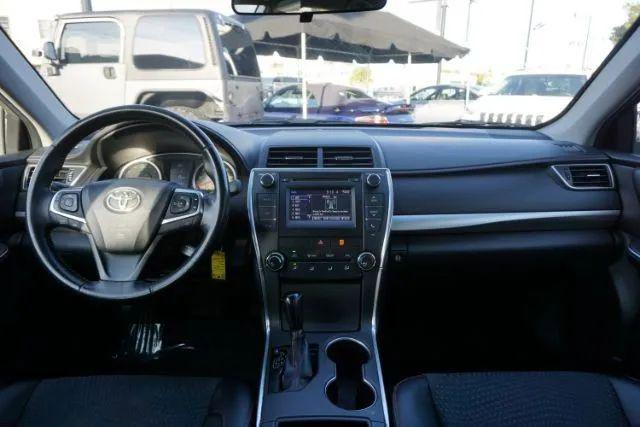 2015 Toyota Camry SE