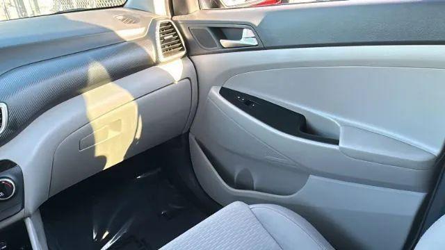 2021 Hyundai Tucson SE