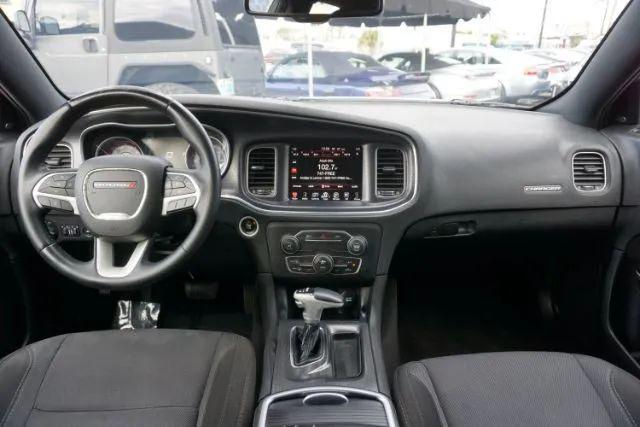 2016 Dodge Charger SXT