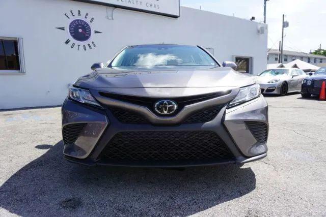 2018 Toyota Camry SE