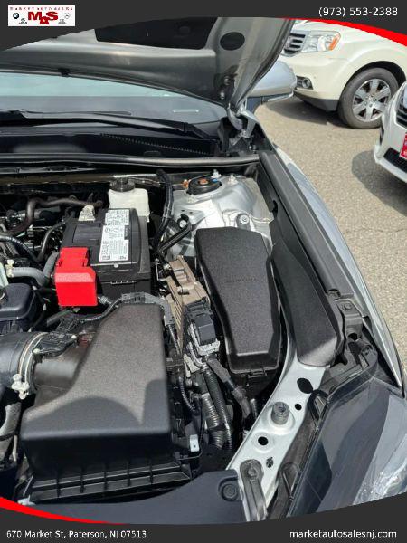 2023 Toyota Camry SE AWD