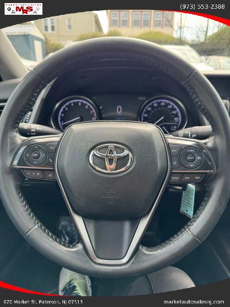 2023 Toyota Camry SE AWD