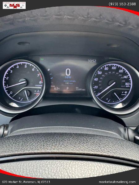 2023 Toyota Camry SE AWD