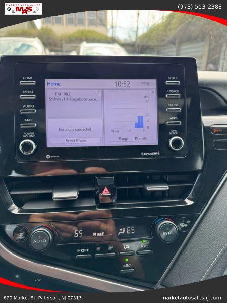 2023 Toyota Camry SE AWD