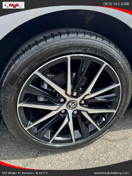 2023 Toyota Camry SE AWD