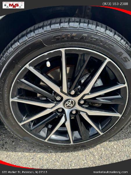 2023 Toyota Camry SE AWD