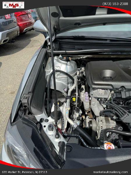 2023 Toyota Camry SE AWD