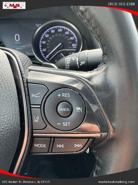 2023 Toyota Camry SE AWD