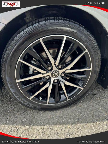 2023 Toyota Camry SE AWD