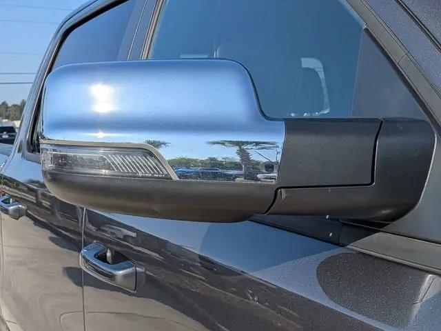 2024 Ram 1500 Laramie Crew Cab 4x4 5'7" Box