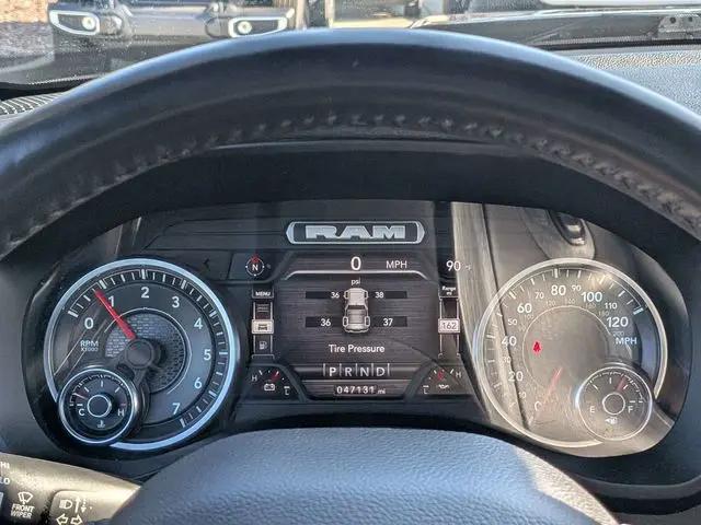 2024 Ram 1500 Laramie Crew Cab 4x4 5'7" Box