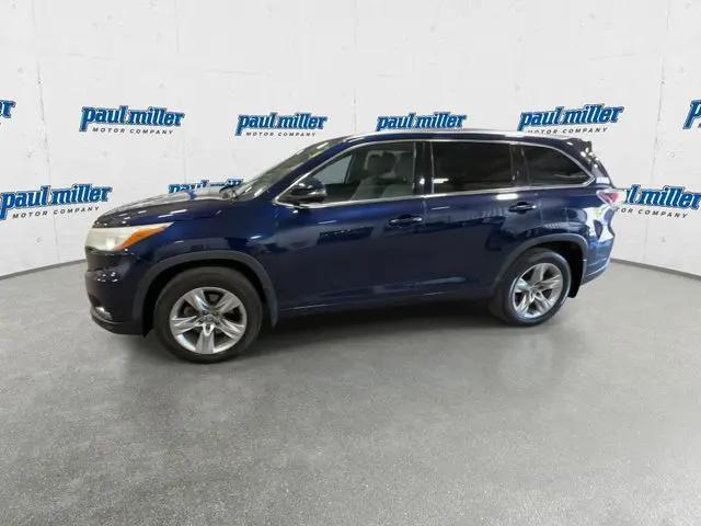 2016 Toyota Highlander Limited V6