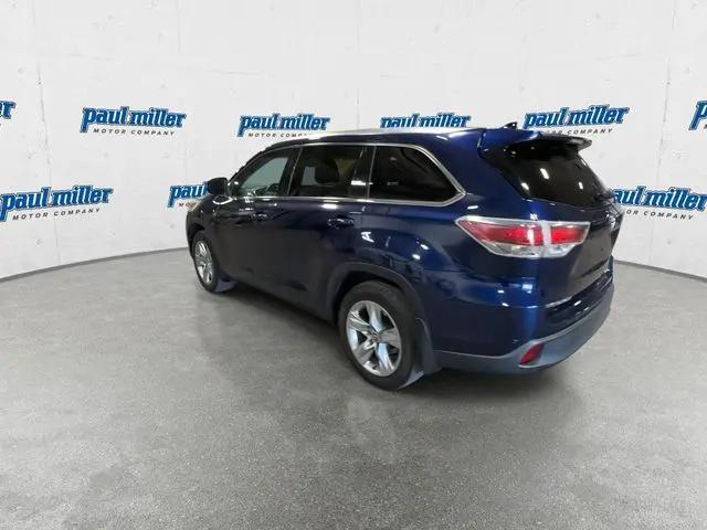 2016 Toyota Highlander Limited V6