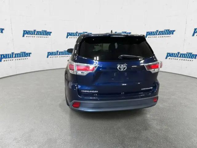 2016 Toyota Highlander Limited V6