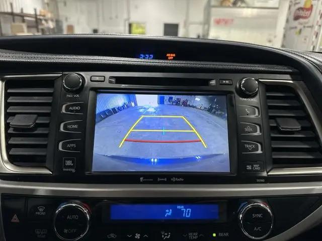 2016 Toyota Highlander Limited V6