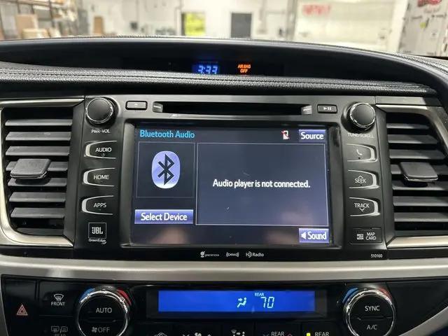 2016 Toyota Highlander Limited V6