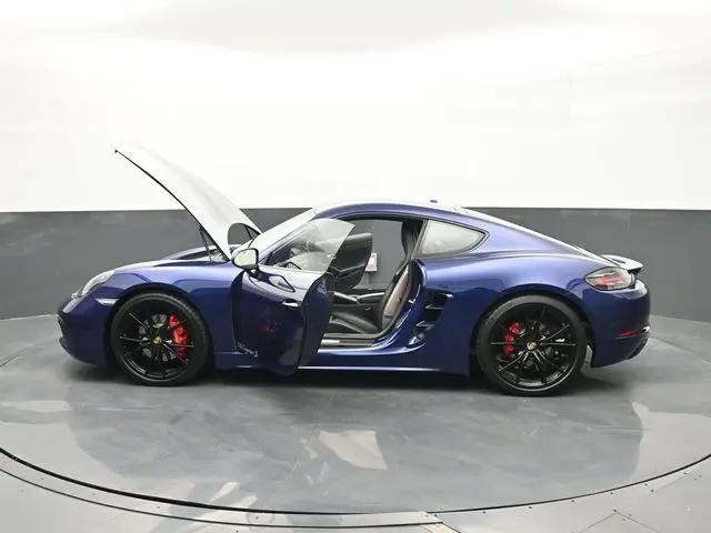 2024 Porsche 718 Cayman S