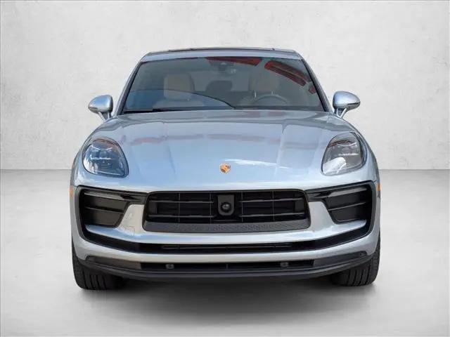 2026 Porsche Macan T