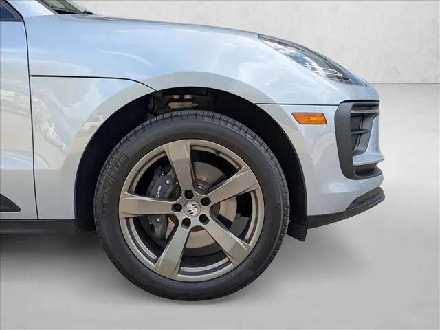 2026 Porsche Macan T