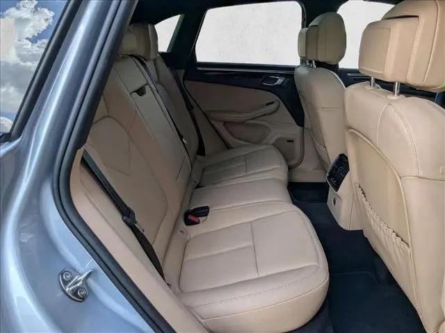 2026 Porsche Macan T