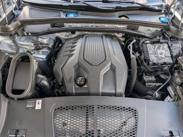 2026 Porsche Macan T