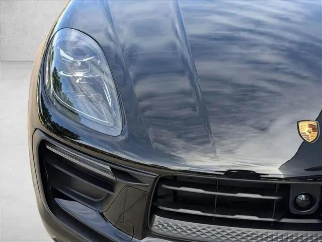 2026 Porsche Macan T