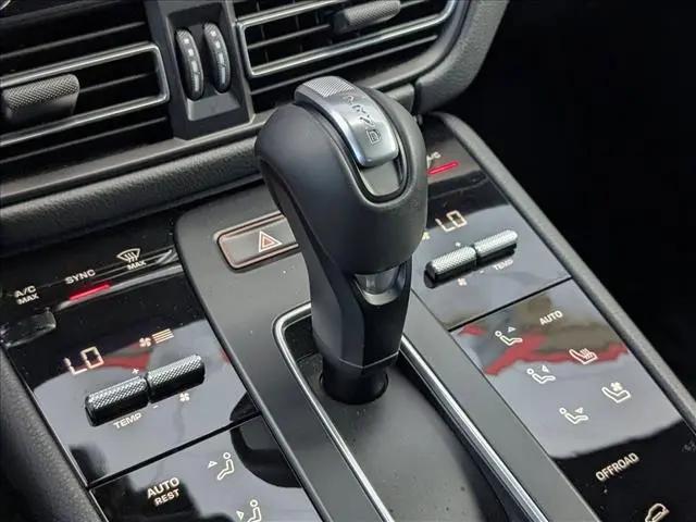 2026 Porsche Macan T