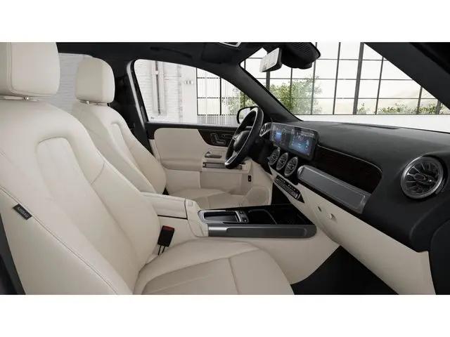 2026 Mercedes-Benz GLB 4MATIC