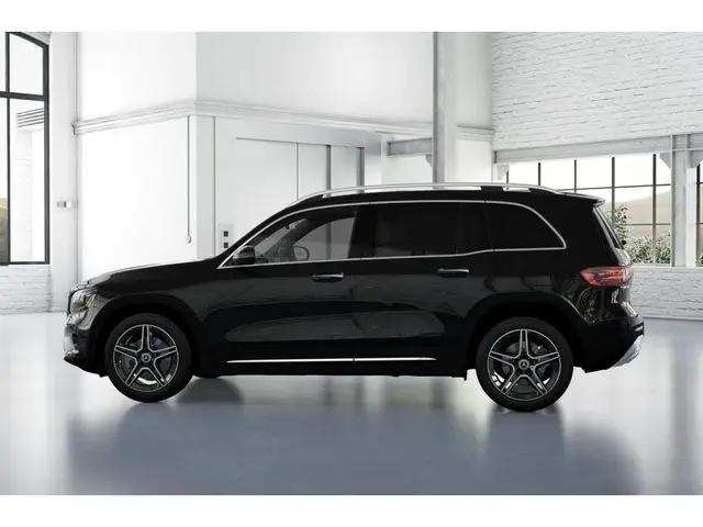 2026 Mercedes-Benz GLB 4MATIC