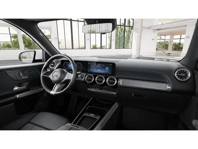 2026 Mercedes-Benz GLB 4MATIC