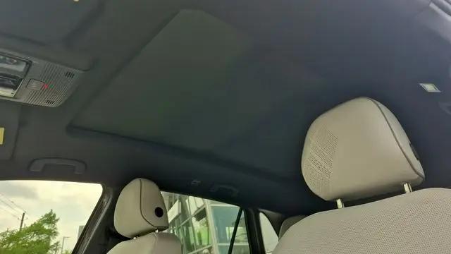 2026 Volkswagen Atlas Cross Sport SEL Premium R-Line