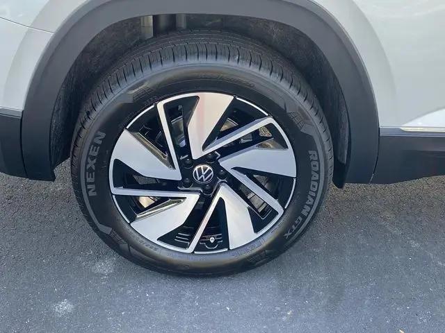 2026 Volkswagen Atlas SEL